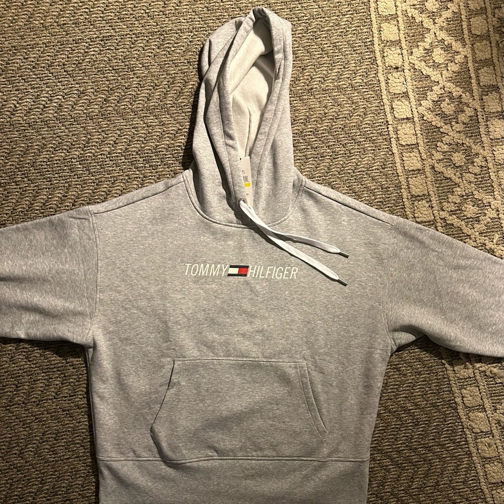 NWT Tommy Hilfiger Hoodie
